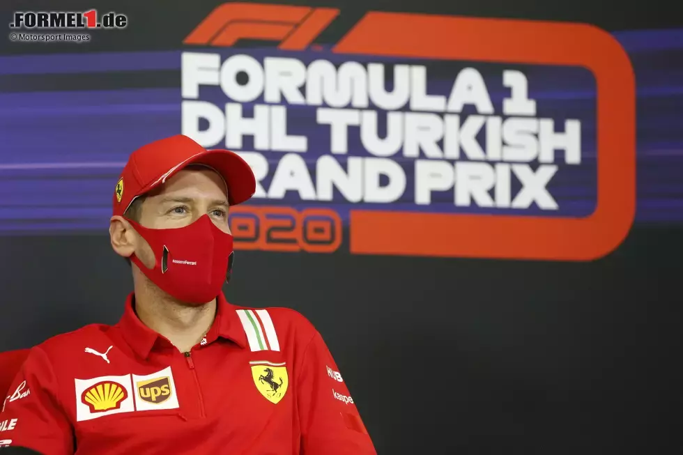 Foto zur News: Nach der Saison 2020 verlässt Vettel sein aktuelles Team Ferrari und wechselt für 2021 zu Aston Martin.