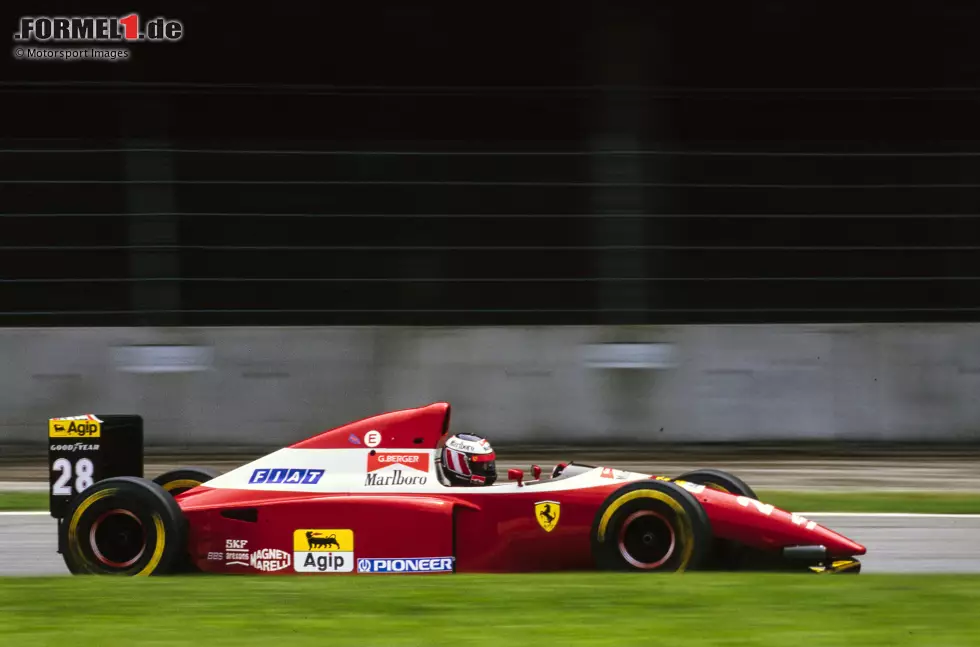 Foto zur News: 1993: Die Neuauflage von viel Rot mit etwas Weiß misslingt: Der F93A erweist sich als Ferrari-Fehlschlag, das Weiß ist bald wieder weg.