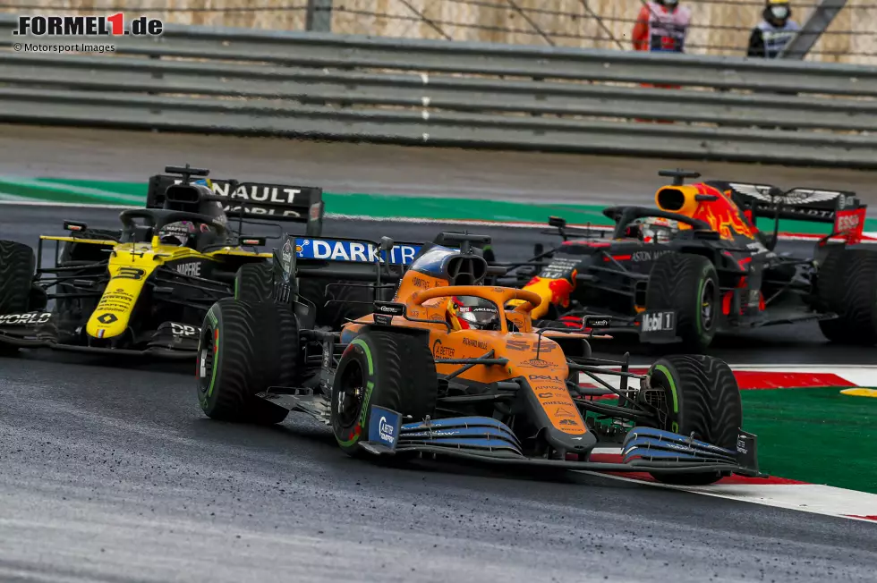 Foto zur News: Carlos Sainz (2): Ein starkes Rennen und mit P5 am Ende wohl das Maximum herausgeholt. Trotzdem ziehen wir ihm (wie auch schon dem Teamkollegen) etwas für die unnötige Strafe im Qualifying ab. Damit hat es nicht ganz zur 1 gereicht. Auch deshalb nicht, weil drei andere Piloten einfach noch etwas besser waren ...