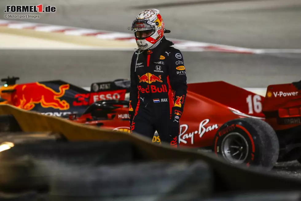 Foto zur News: Max Verstappen (3): Im Qualifying gut, aber wieder einmal hinter den beiden Mercedes-Fahrern. Rennen dann quasi nicht bewertbar, weil er von Leclerc so früh rausgenommen wurde. Abzüge gibt es allerdings dafür, dass er seinen Crash in die Mauer beim Ausweichen womöglich hätte vermeiden können. Denn Fremdkontakt gab es nicht.