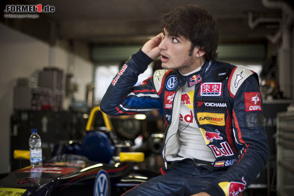 Foto zur News: 2012 tritt Sainz in der Formel-3-Europameisterschaft, in der britischen Formel 3 und der Formel-3-Euroserie an. Er belegt in den Gesamtwertungen die Ränge fünf, sechs und neun. Dennoch schafft er 2013 den Aufstieg in die GP3-Serie.