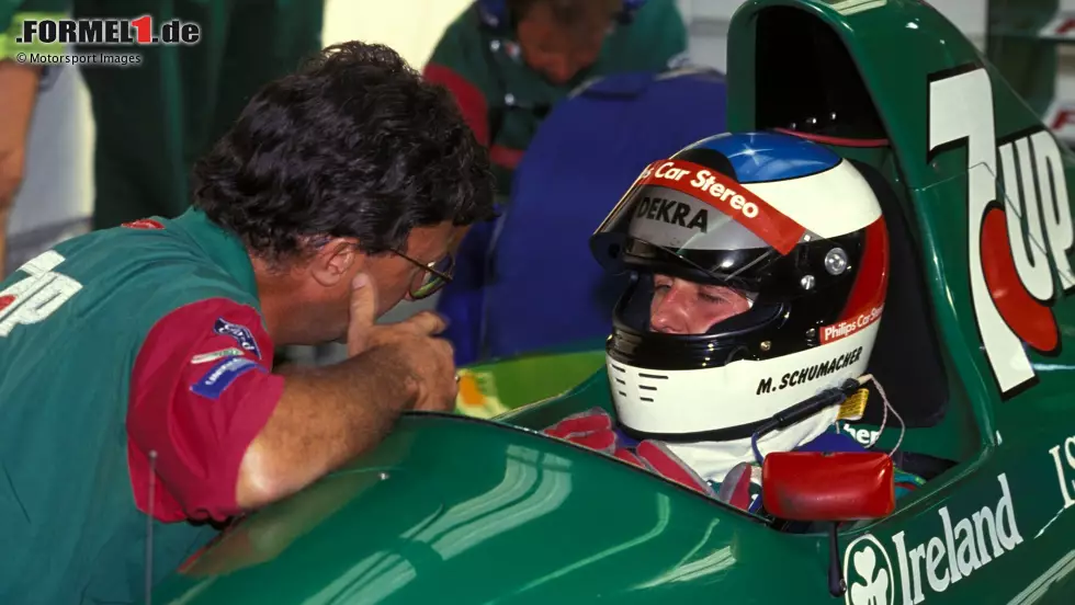 Foto zur News: Über Eddie Jordan in Spa 1990: &quot;Wir haben nie was unterschrieben, dass wir [bei Jordan] bleiben. Es war einfach ein Erpressungsversuch, dass er gesagt hat, er lässt uns am Sonntag nicht fahren, wenn wir nicht unterschreiben. Das Agreement hatte ungefähr 300 Seiten. Ich hab&#039; ihn gefragt, ob er noch alle Tassen im Schrank hat!&quot;