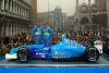 Foto zur News: Top 15: Die denkwürdigsten Formel-1-Auto-Präsentationen