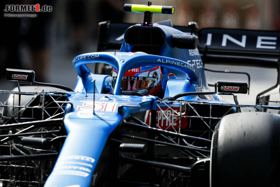 Foto zur News: ... Alpine schlicht mehr Material darunter verstauen muss, um an anderer Stelle am Auto Platz einzusparen. Ungewöhnliche Airbox-Designs wie dieses gab es in der Formel-1-Historie aber immer wieder, zum Beispiel ...