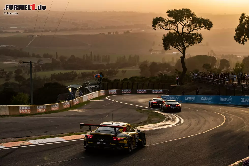 Foto zur News: 20. Bathurst - Heiko Stritzke: &quot;Klingt verrückt, aber warum nicht? Mittels SAFER Barrier ließen sich die Probleme auf dem Berg lösen. Ansonsten hat die Strecke alles, was die Formel 1 sich wünscht: Lange Geraden, anschließende harte Bremszonen zum Überholen, eine technische Sektion mit vielen S-Kurven und mehrere schnelle Ecken.&quot;