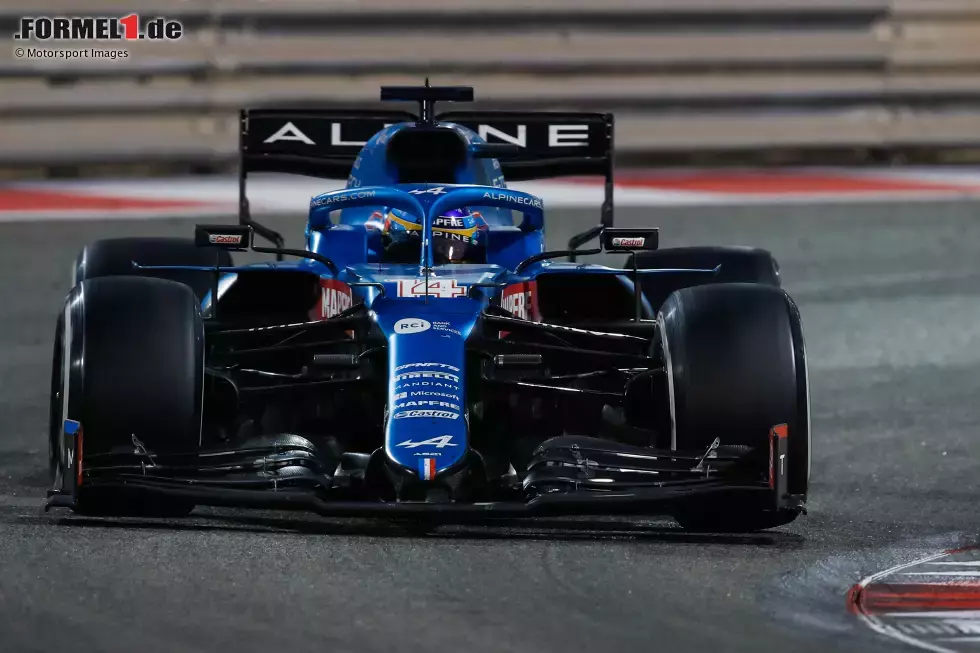 Foto zur News: Fernando Alonso (3): Unauffälliges Wochenende von Alpine. Alonso mit Pech in Q2, verpasst die Top 10 nur um 0,012 Sekunden, auch aufgrund von Verkehr vor ihm. Im Rennen als Achter in den Punkten. Nicht herausragend, aber ordentlich.