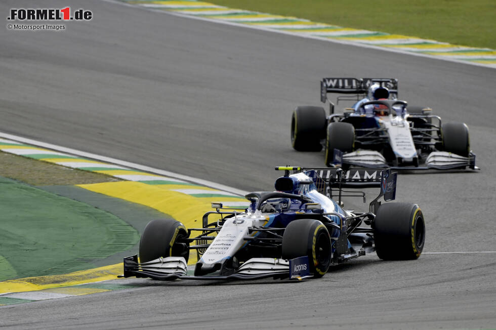 Foto zur News: Nicholas Latifi (3): Er hat Russell geschlagen - erstmals im Qualifying! Und im Sprintrennen ebenfalls! Das kann er sich einrahmen lassen. War auch im Grand Prix solide unterwegs und schneller als Russell, hat sich aber einen Ausrutscher erlaubt und hatte Pech mit der Strategie. Insgesamt aber ein grundsolides Auftreten von Latifi!