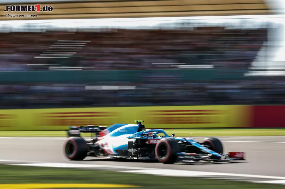 Foto zur News: Esteban Ocon (3): Stand bei Alpine wieder im Schatten von Alonso, bewies nach schwierigen Wochen aber mit neuem Chassis immerhin wieder aufsteigende Form und holte Punkte. Das ist okay, mehr nicht.