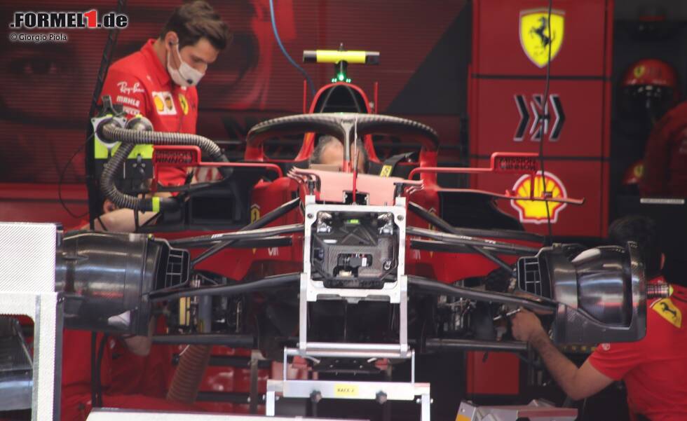 Foto zur News: Ferrari SF21: Vorderrad-Aufhängung