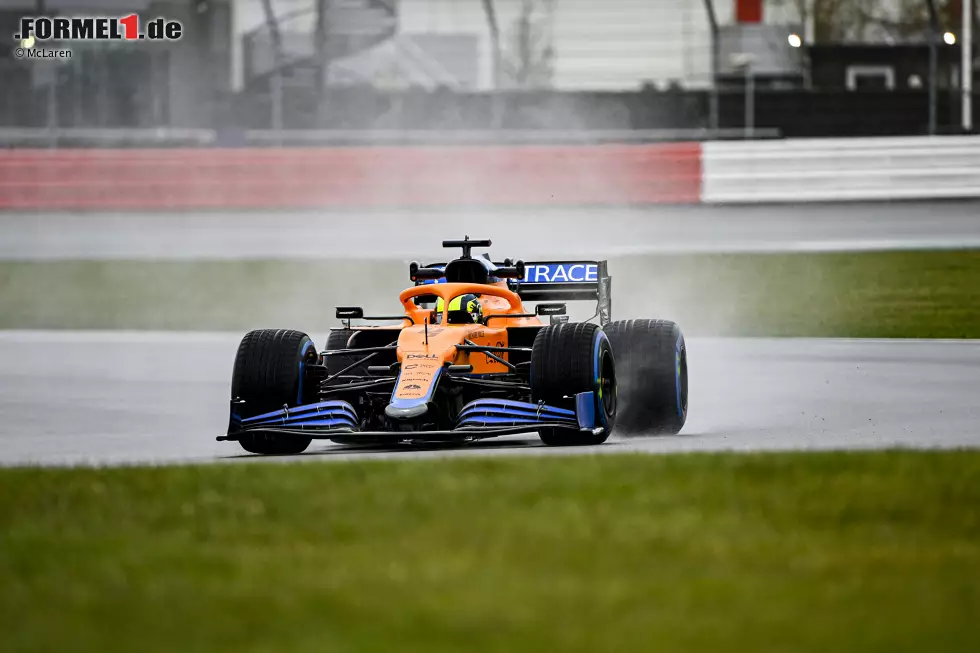 Foto zur News: McLaren MCL35M