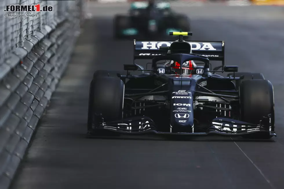 Foto zur News: Pierre Gasly (1): Eigentlich hat AlphaTauri Probleme in langsamen Kurven. Davon war in Monaco zumindest bei Gasly nicht viel zu sehen! P6 im Qualifying und im Rennen und damit unter anderem jeweils vor Hamilton im Mercedes. Dazu Perez im Qualifying geschlagen. Mehr kann man im AlphaTauri nun wirklich nicht erwarten.