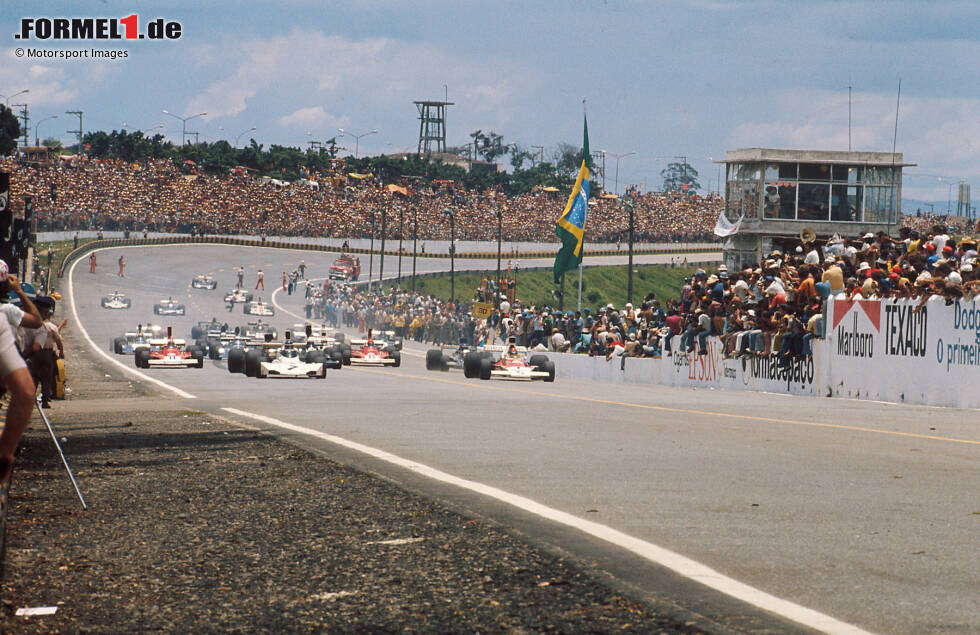 Foto zur News: Sao Paulo: Der Kurs war mal fast acht Kilometer lang und bot viel Rennstrecke auf wenig Raum. 1990 rückten die Bagger an, das Layout wurde eingekürzt auf 4,3 Kilometer. Teile der alten Strecke fielen weg oder wurden neu in die Fahrbahn eingefügt, teils gegen die ursprüngliche Fahrtrichtung.