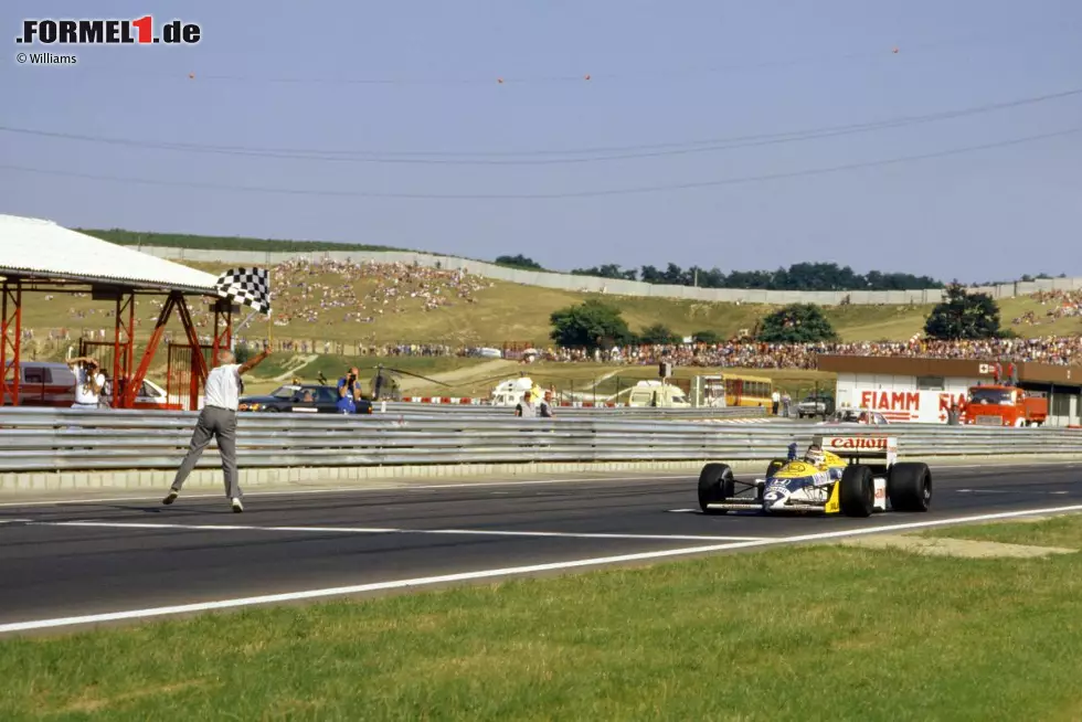 Foto zur News: Während Brabham bis zur finalen Saison 1992 immer weiter abrutscht, wechselt Piquet 1986 zu Williams. Wird er in der ersten Saison ganz knapp &quot;nur&quot; WM-Dritter (drei Punkte fehlen zum Titel), wird er 1987 nach vier Jahren tatsächlich noch ein drittes und letztes Mal Weltmeister. Für Williams ist es der erste Fahrertitel seit fünf Jahren.