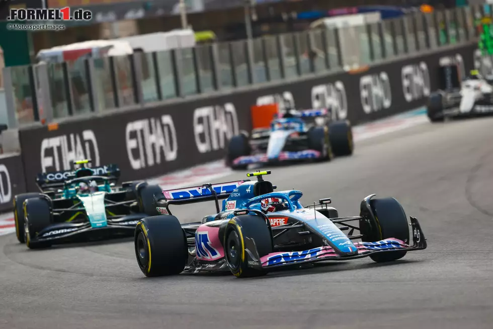 Foto zur News: Esteban Ocon (2): In Qualifying und Rennen schneller als der Teamkollege, dazu mit P7 am Ende ein ordentliches Endergebnis eingefahren. Die WM beendet er damit auf P8, besser war er noch nie. Ein gutes Rennen und ein gutes Jahr. Aber ist &quot;gut&quot; auch gut genug für Alpine, um 2023 den nächsten Schritt zu machen?