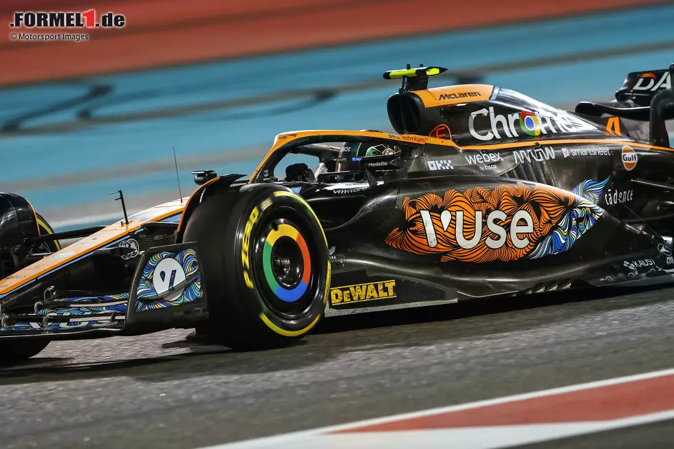 Foto zur News: Lando Norris (1): Nicht alle in der Redaktion waren sich zunächst einig. Fakt ist aber, dass der Brite in Qualifying und Rennen mit P7 respektive P6 als &quot;Best of the Rest&quot; jeweils das Maximum herausholte. Ausschlaggebend für die Bestnote war dann die schnellste Rennrunde, die er auch noch fuhr. Mehr geht im McLaren wirklich nicht!