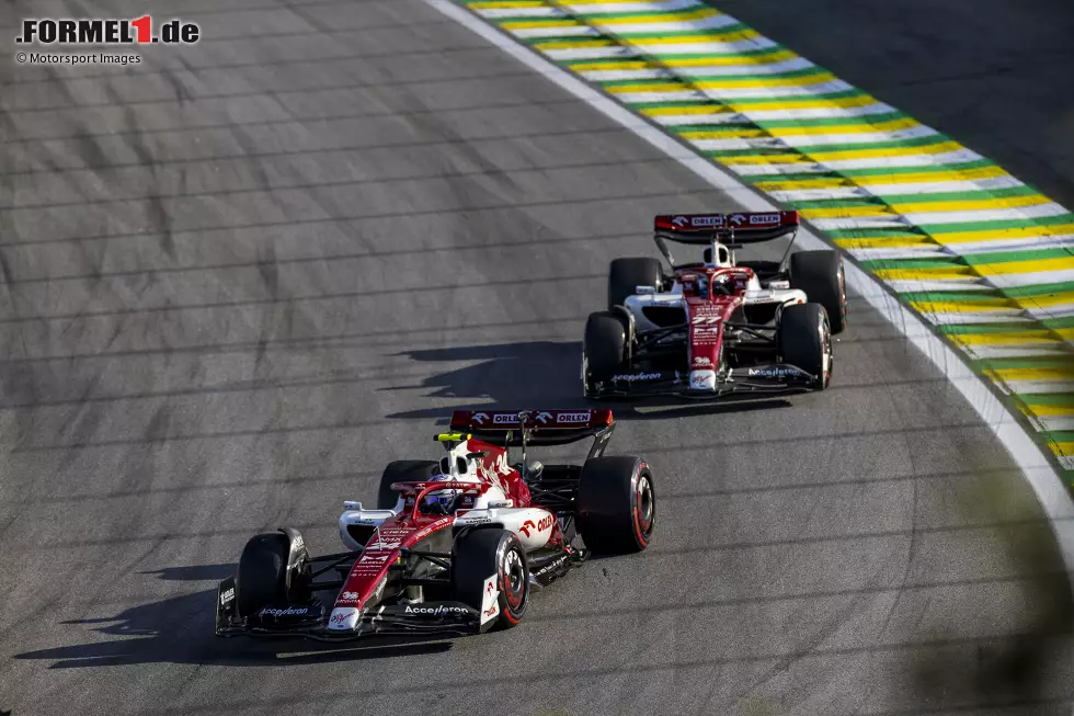 Foto zur News: Guanyu Zhou (3): Konnte Bottas in Qualifying und Sprint hinter sich lassen. Keine Selbstverständlichkeit für einen Rookie! Pech für für ihn, dass der Finne im Rennen dann deutlich stärker war und die Punkte für Alfa Romeo holte. Kein schlechtes Wochenende, aber am Sonntag wäre wohl mehr drin gewesen.