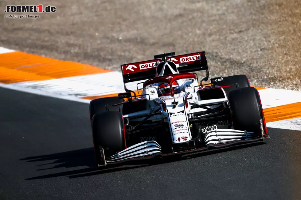 Foto zur News: GP Niederlande 2021 in Zandvoort: Kimi Räikkönen bestreitet für Alfa Romeo die Trainings, ein positiver Coronatest aber zwingt ihn zum Zuschauen und ...