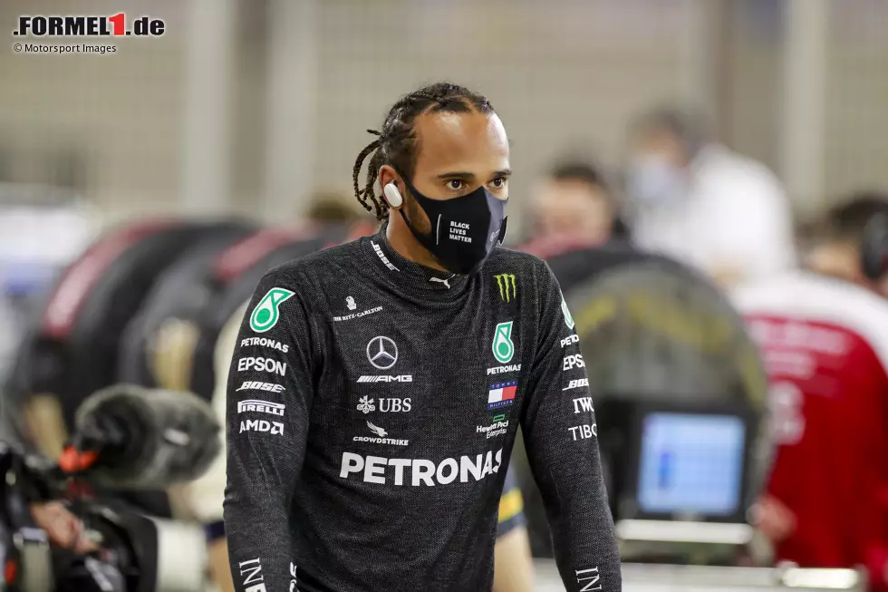 Foto zur News: GP Sachir 2020 in Sachir: Lewis Hamilton fällt für das zweite Rennen in Bahrain aus, weil er positiv auf das Coronavirus getestet wird. Mercedes holt ...