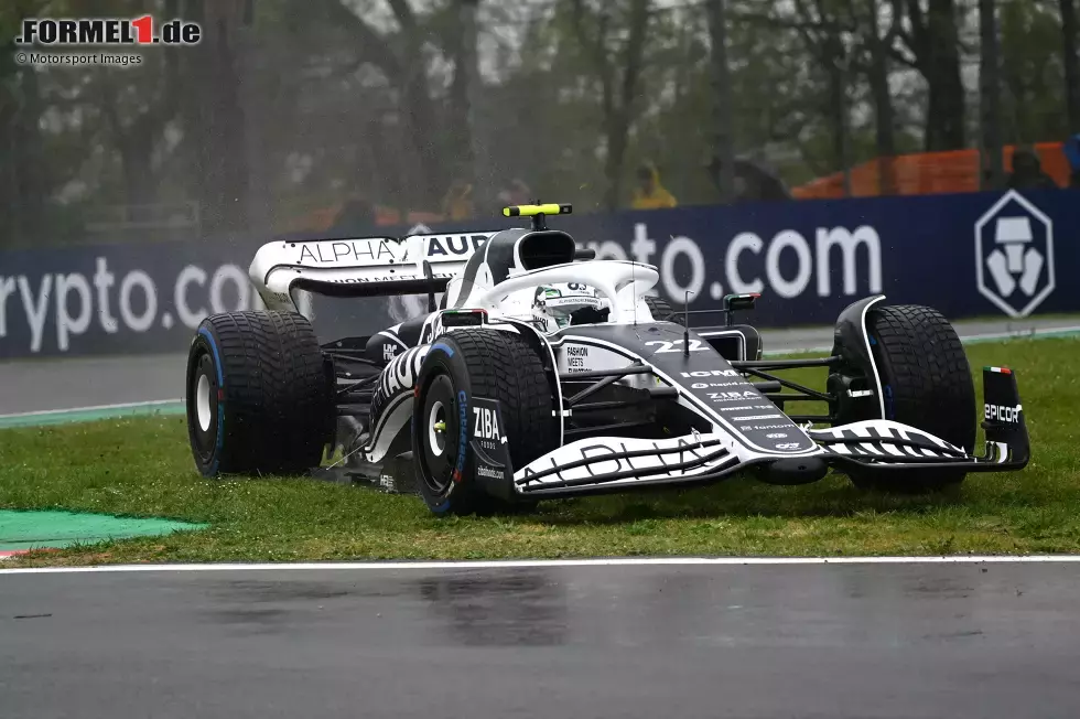 Foto zur News: ... kassiert auch Heim-Team AlphaTauri aus Faenza unweit von Imola: P16 und P17, beide Autos raus in Q1. Das hat man sich auf jeden Fall anders vorgestellt beim Heimrennen. Der Zeitplan ...