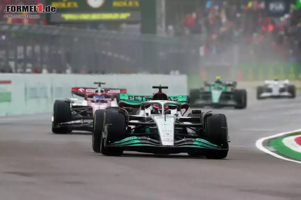 Foto zur News: ... verläuft das Rennen derweil für George Russell im Mercedes, der mit P4 ordentlich punktet und zum dritten Mal in vier Grands Prix besser abschneidet als ...