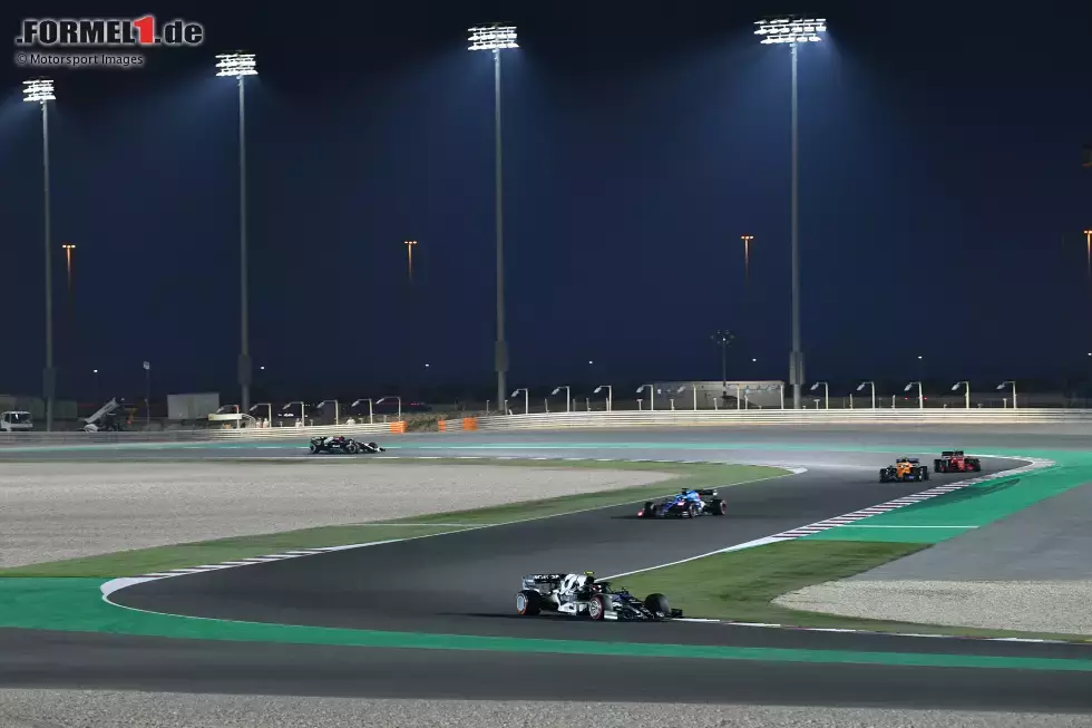 Foto zur News: 18. Losail, Katar (8. Oktober 2023) - Die Formel 1 kehrt nach Katar zurück, wo 2021 schon ein Rennen ausgetragen wurde. Das Comeback des Landes der Fußball-WM 2022 ist langfristig angelegt, ob allerdings auch der Losail International Circuit langfristig dabei ist, ist offen. Es gibt Überlegungen für eine neue Strecke.