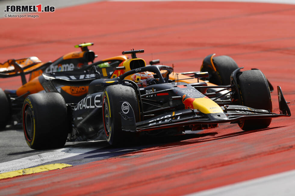 Foto zur News: George Russell: Startplatz 3 (Österreich 2024) - Den Sieg in Spielberg bekam der Mercedes-Pilot im Grunde von Lando Norris und Max Verstappen geschenkt, die sich im Zweikampf nicht einig waren und miteinander kollidierten. Der bis dahin drittplatzierte Russell profitierte und gewann seinen zweiten Grand Prix.