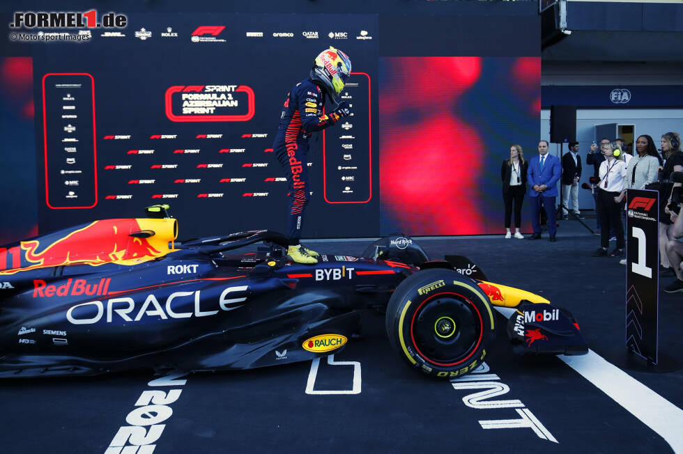 Foto zur News: Baku 2023: Sergio Perez (Red Bull)