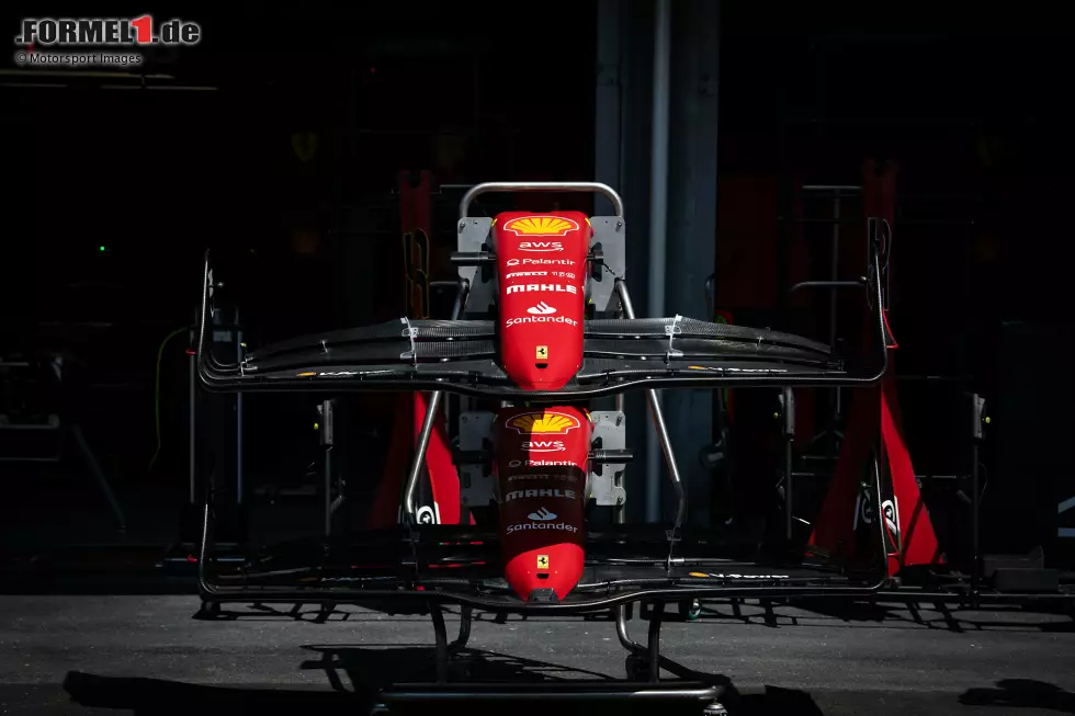 Foto zur News: Ferrari F1-75: Frontflügel