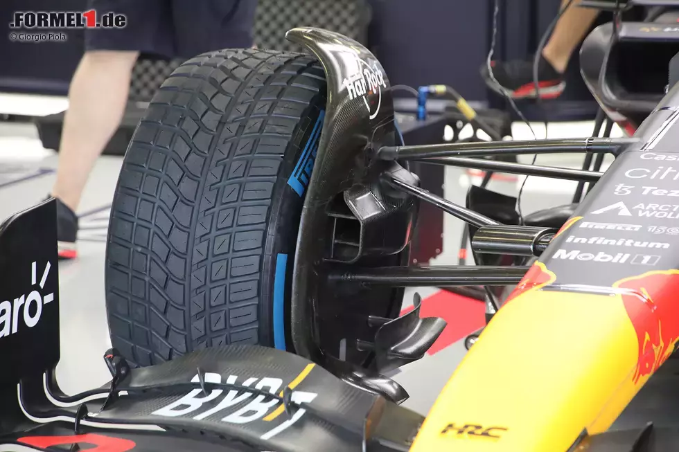 Foto zur News: Red Bull RB18: Bremsschacht an der Vorderachse