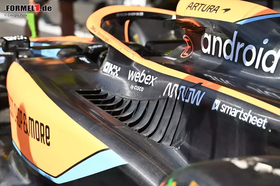 Foto zur News: McLaren MCL36: Kühlschlitze in der Motorhaube