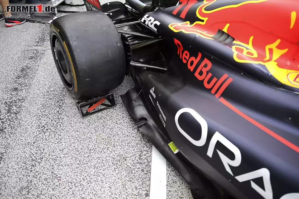 Foto zur News: Red Bull RB18: Unterboden