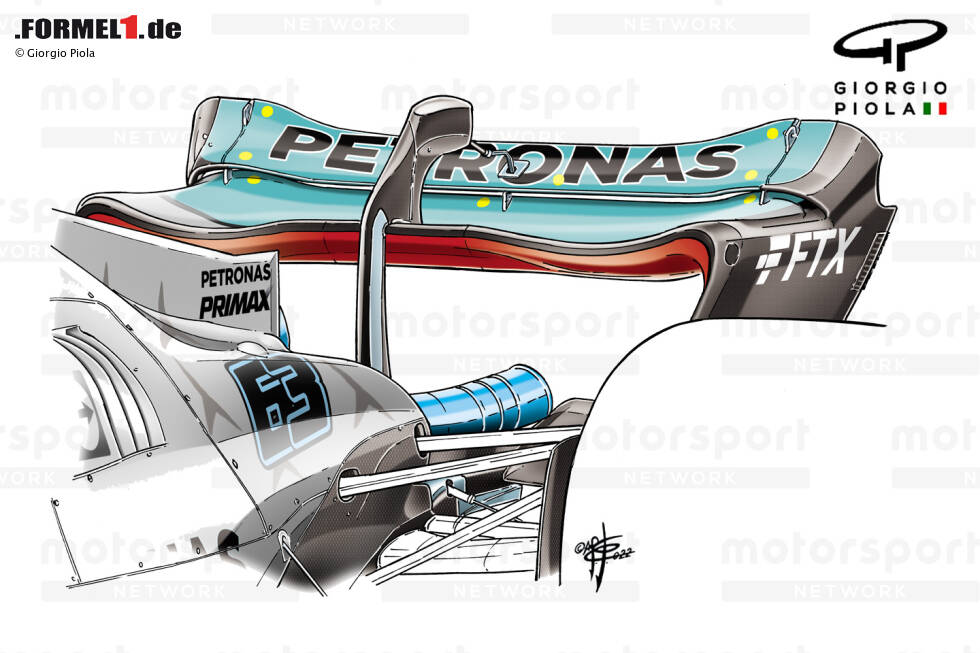 Foto zur News: Um den Abtrieb und den Luftwiderstand in Saudi-Arabien zu verringern, entfernte Mercedes ein großes Stück der Hinterkante des oberen Heckflügels und auch den Gurney-Flap.