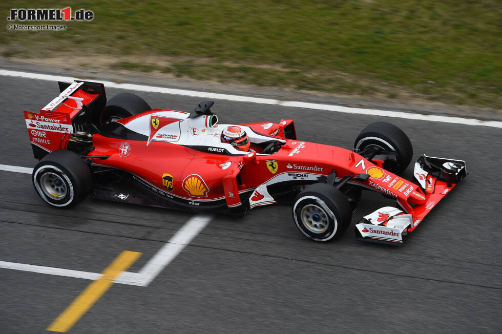 Foto zur News: Testsieger 2016: Kimi Räikkönen (Ferrari) - 2016 war eine besondere Situation, denn Ferrari, Red Bull und McLaren testeten im Januar schon vor allen anderen in Le Castellet. Als erstmals alle Teams in Barcelona zusammenkamen, war es Kimi Räikkönen, der 0,045 Sekunden vor Ferrari-Teamkollege Sebastian Vettel lag.