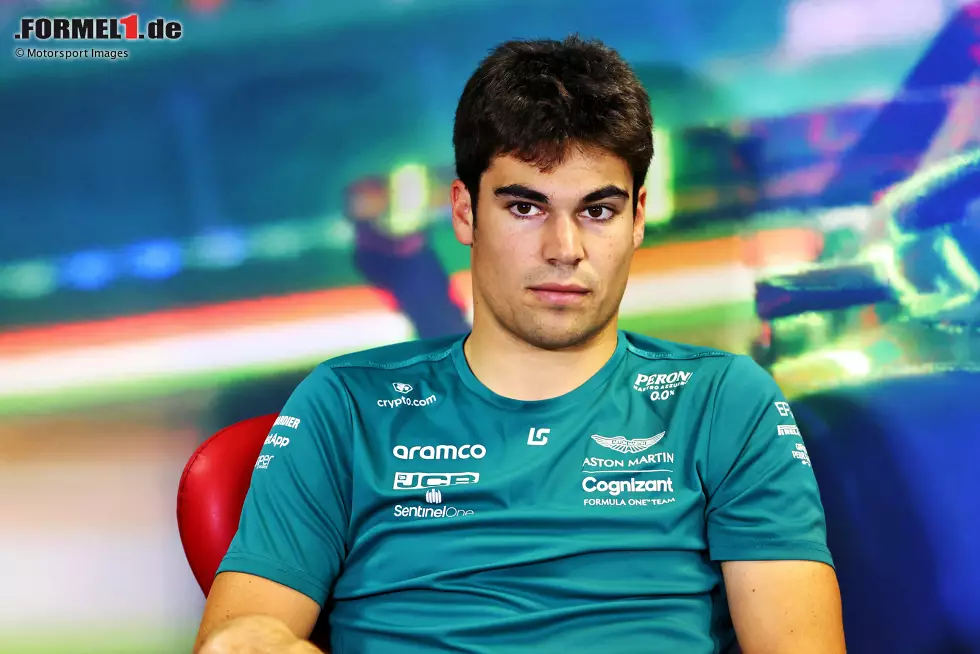 Foto zur News: Lance Stroll: &quot;Sebastian hat viel erreicht und ist ein toller Teamkollege. Ich habe es genossen, an seiner Seite zu arbeiten. Er schließt dieses Kapitel seines Lebens ab und macht etwas Neues, er hat eine Familie zuhause und andere Dinge, die er tun möchte. Ich wünsche ihm alles Gute dafür.&quot;