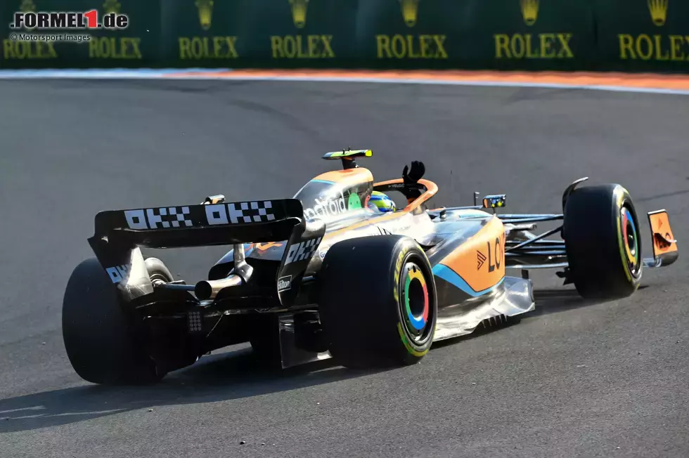 Foto zur News: ... Lando Norris im McLaren MCL36, der nach schwachen Trainings noch auf P7 gelangt und damit in der Startaufstellung vor Schumacher steht. Ganz ohne Runde in Q3 ...