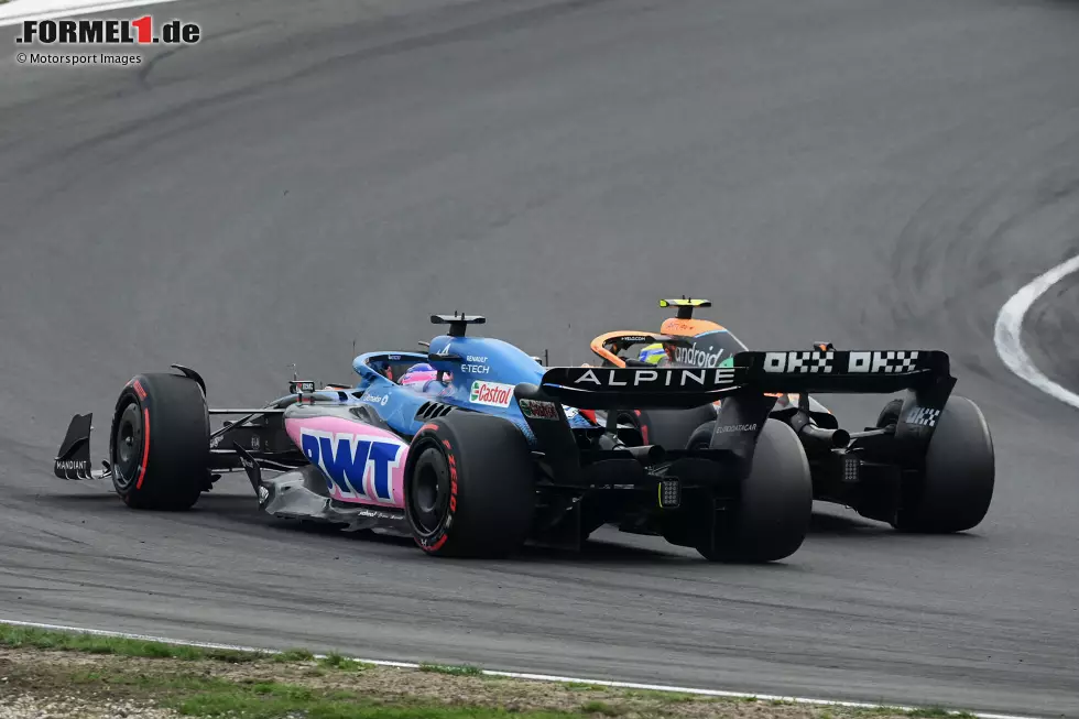 Foto zur News: Fernando Alonso (2): Im Qualifying überraschend in Q2 raus - laut eigener Aussage, weil er Verkehr hatte. Bügelte das im Rennen mit einer tollen Aufholjagd von P13 auf P6 und einigen Überholmanövern aber wieder aus. Am Ende &quot;Best of the Rest&quot;, weshalb ein Redakteur sogar die Bestnote gegeben hätte.