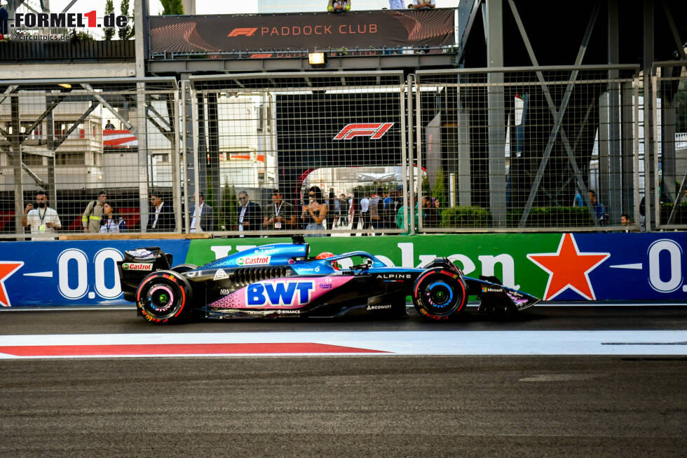 Foto zur News: Esteban Ocon (3): Musste den Sprint und das Rennen aus der Boxengasse aufnehmen. Ein Kampf gegen Windmühlen also an diesem Wochenende, und dafür hat er es eigentlich noch ganz ordentlich gemacht. Anders als der Teamkollege hat er auch keinen Unfall produziert. Die unkonventionelle Strategie zahlte sich am Ende nicht aus.