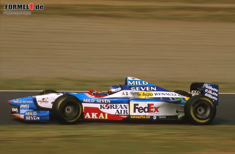 Foto zur News: 1997: Mit dem B197 bestätigt Benetton den dritten Platz in der WM-Gesamtwertung. Gerhard Berger schafft in Hockenheim seinen emotionalen letzten Grand-Prix-Sieg, kurz nach dem Tod seines Vaters.