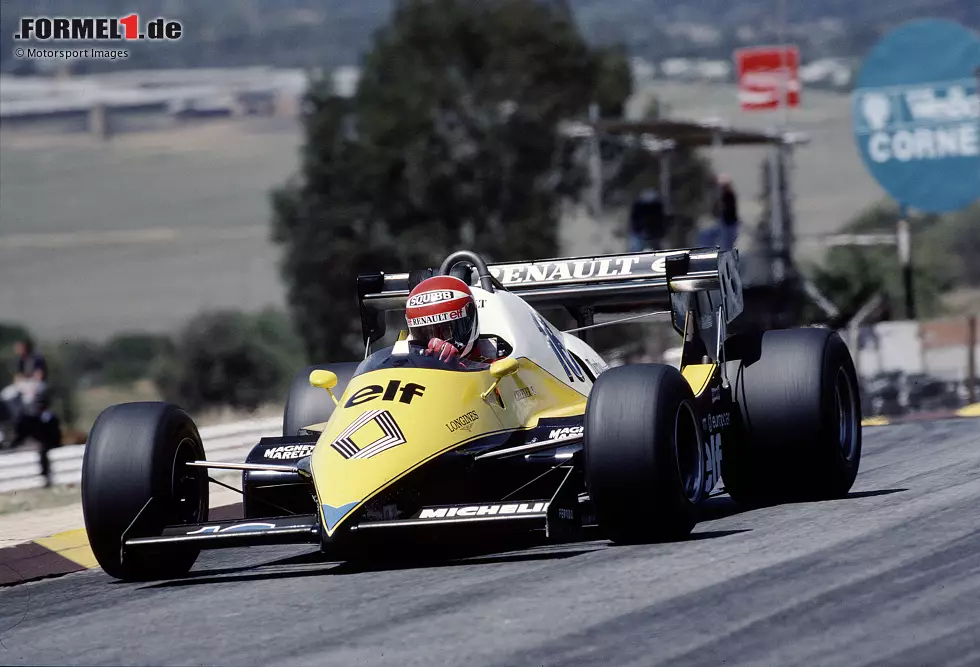 Foto zur News: Renault RE40: Alain Prost (Frankreich), Eddie Cheever (USA)