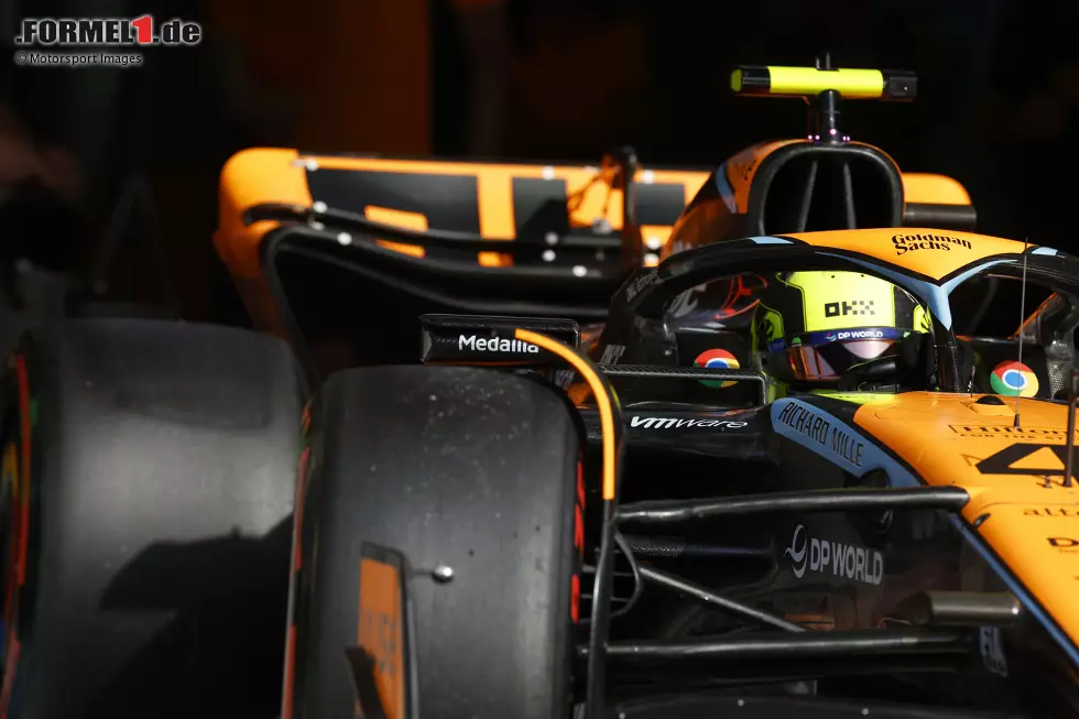 Foto zur News: ... McLaren, das kein Auto in der ersten Hälfte des Feldes unterbringt. Lando Norris bleibt im MCL60 als Elfter schon in Q2 hängen, Oscar Piastri gar schon in Q1. Bester Formel-1-Neuling wird ...