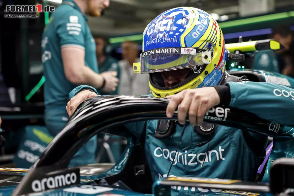 Foto zur News: ... platziert sich Alonso für Aston Martin, bei einem Rückstand von sechs Zehnteln in Q3. Doch ausgehend von der Form 2022 ist dieses Ergebnis für das Team wirklich gut! Fragezeichen dagegen bei ...