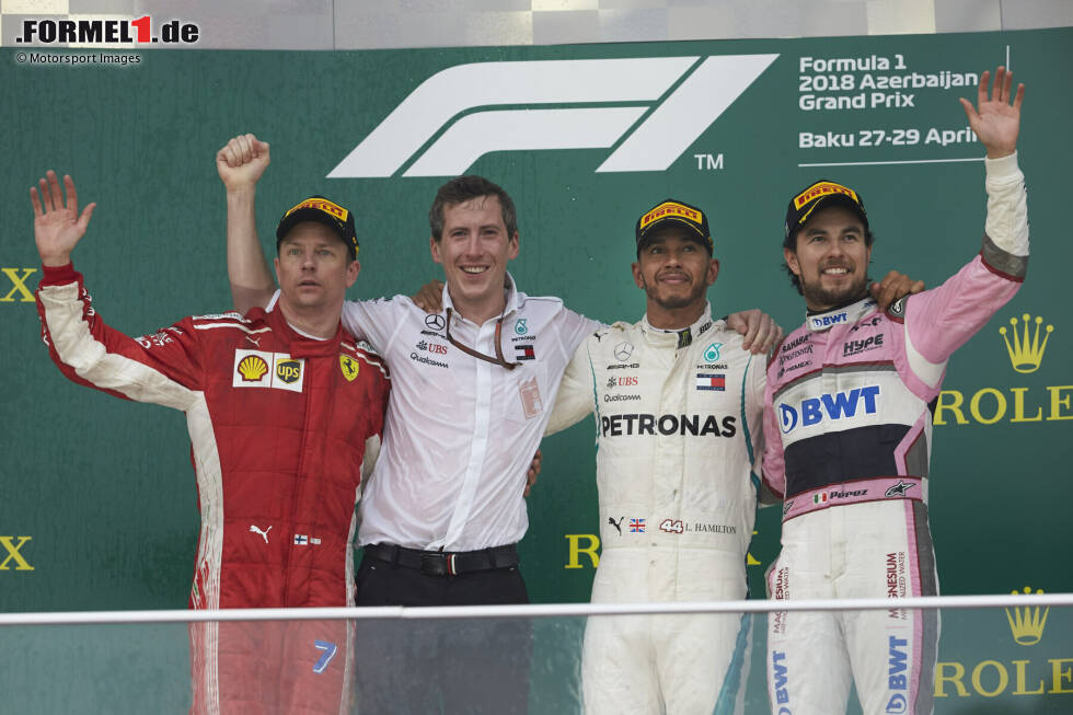 Foto zur News: 2018: Lewis Hamilton (Mercedes) vor Kimi Räikkönen (Ferrari) und Sergio Perez (Force India)