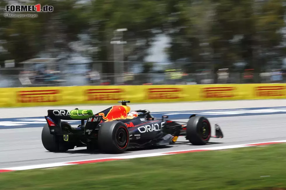 Foto zur News: ... gibt es ein ähnliches bild. Erneut ist Max Verstappen der Schnellste. Und dass er der Favorit ist, zeigt auch der starke Longrun. Platz zwei ...