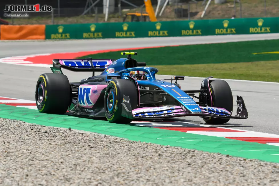 Foto zur News: ... Pierre Gasly, der gleich zwei Fahrer behindert haben soll: Erst Carlos Sainz in der vorletzten Kurve, dann Max Verstappen in Kurve 4. Stark war Platz vier, doch der ist in Gefahr. Nie in Gefahr ...