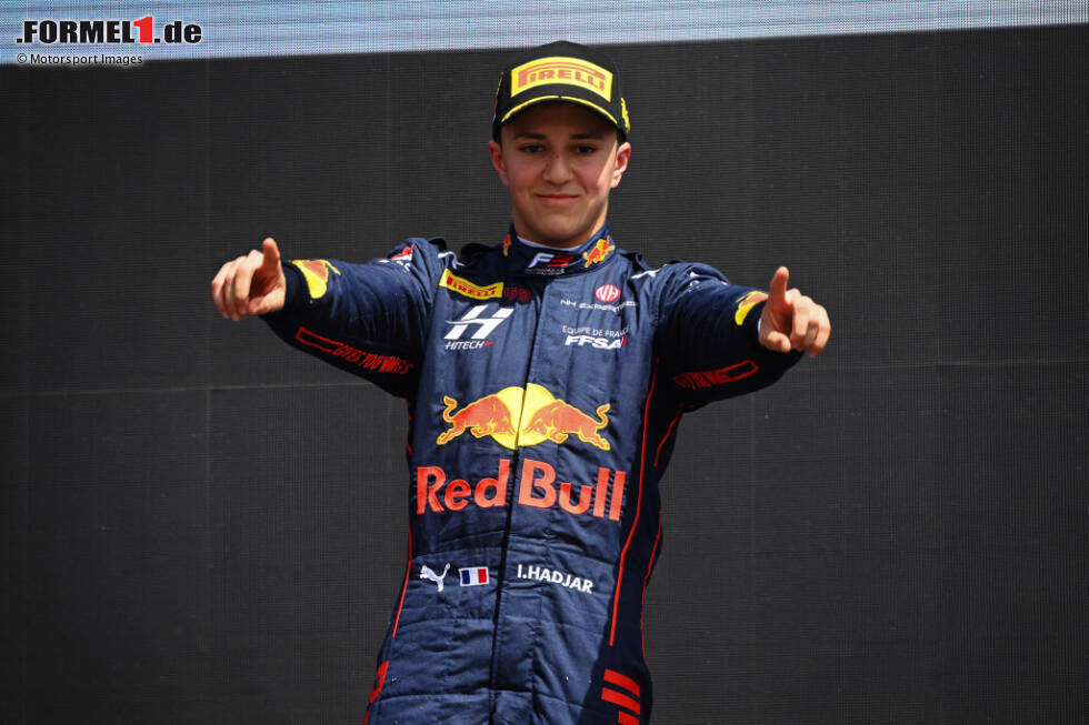 Foto zur News: Red Bull - Isack Hadjar (14. in der Formel 2): Der Franzose war 2023 der Schlechteste aus der Formel-2-Riege von Red Bull, trotzdem durfte er für AlphaTauri und Red Bull zwei F1-Freitagstraining bestreiten. Franz Tost hält große Stücke auf Hadjar und hält ihn für einen F1-Kandidaten, obwohl er in seinem ersten F2-Jahr ohne Sieg blieb.