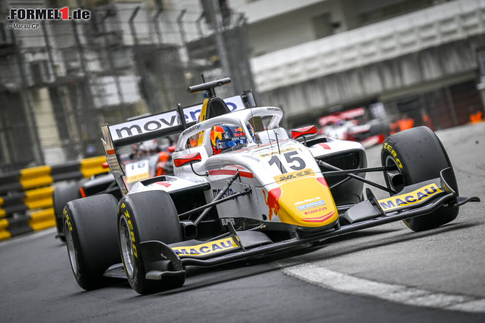 Foto zur News: Red Bull - Pepe Marti (5. in der Formel 3): Der Spanier wurde erst zum Saisonende unter Vertrag genommen und war mit drei Siegen lange ein Titelkandidat in der Formel 3. Auch bei seinem Debüt in Macau schlug er sich mit Platz 5 beachtlich, 2024 darf er sich bei Campos in der Formel 2 beweisen - im direkten Duell mit Hadjar.