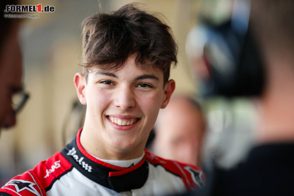 Foto zur News: Ferrari - Oliver Bearman (6. in der Formel 2): Antonelli wird in der F2 wohl Teamkollege von Oliver Bearman, der den Titel des besten Rookies in der Serie 2023 trotz vier Saisonsiegen knapp verpasst hat und 2024 in sein zweites Jahr gehen wird. Bei zwei Freitagstrainings für Haas durfte der Brite bereits Formel-1-Luft schnuppern.