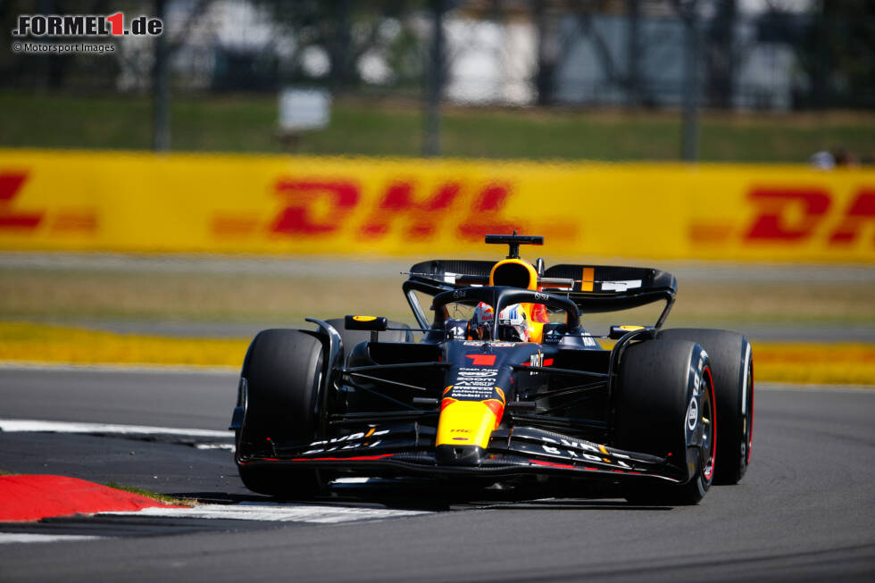 Foto zur News: ... im zweiten Freien Training ist zwar erneut Verstappen vorne für Red Bull (dieses Mal mit 1:18.078 Minuten auf Soft und überzeugend auf den Longruns), aber ...