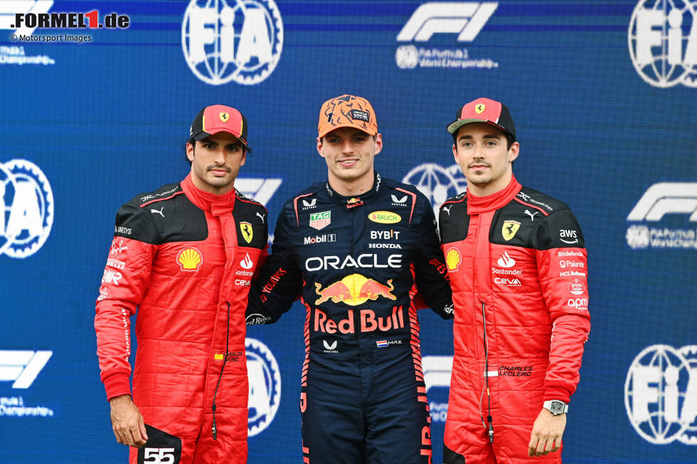 Foto zur News: ... das ist auch im Qualifying der Fall: Verstappen fährt 1:04.391 Minuten auf Soft und bleibt um 0,048 Sekunden vor Leclerc und um 0,142 Sekunden vor Sainz. Dahinter ...