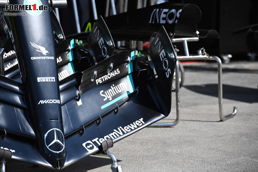 Foto zur News: Mercedes W14: Frontflügel